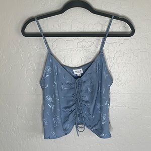 Le Lis blue floral crop top